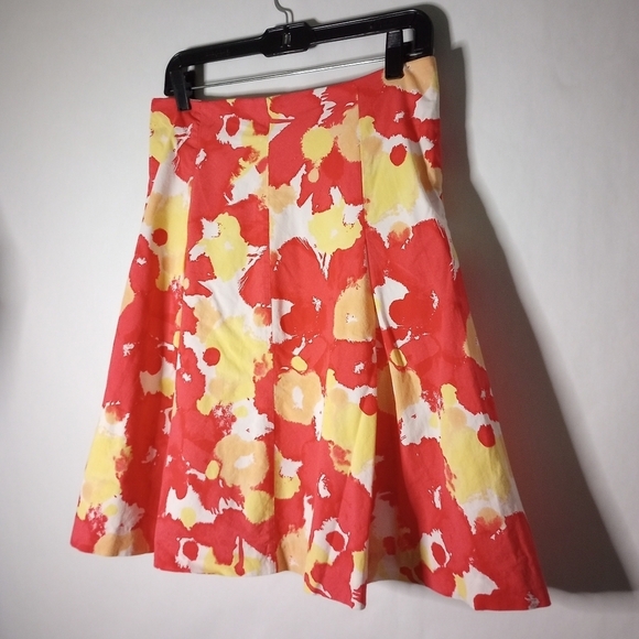 H&M floral print skirt size 8 - Picture 4 of 9